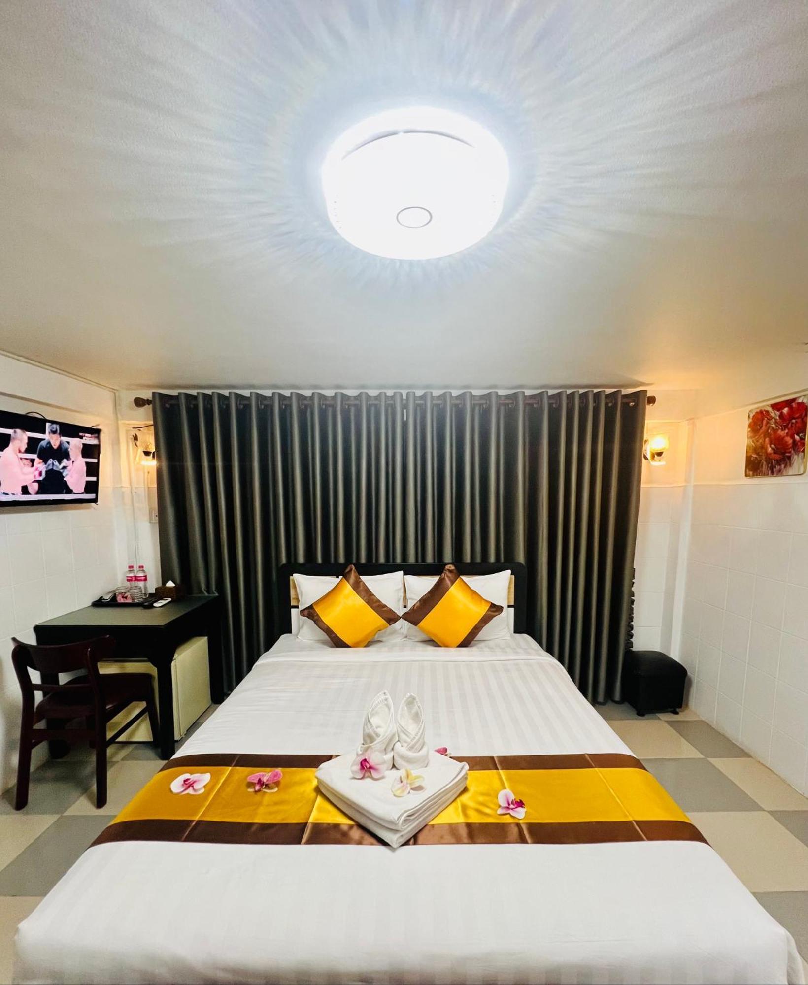Sun Chakra Boutique Hotel Πνομ Πενχ Εξωτερικό φωτογραφία